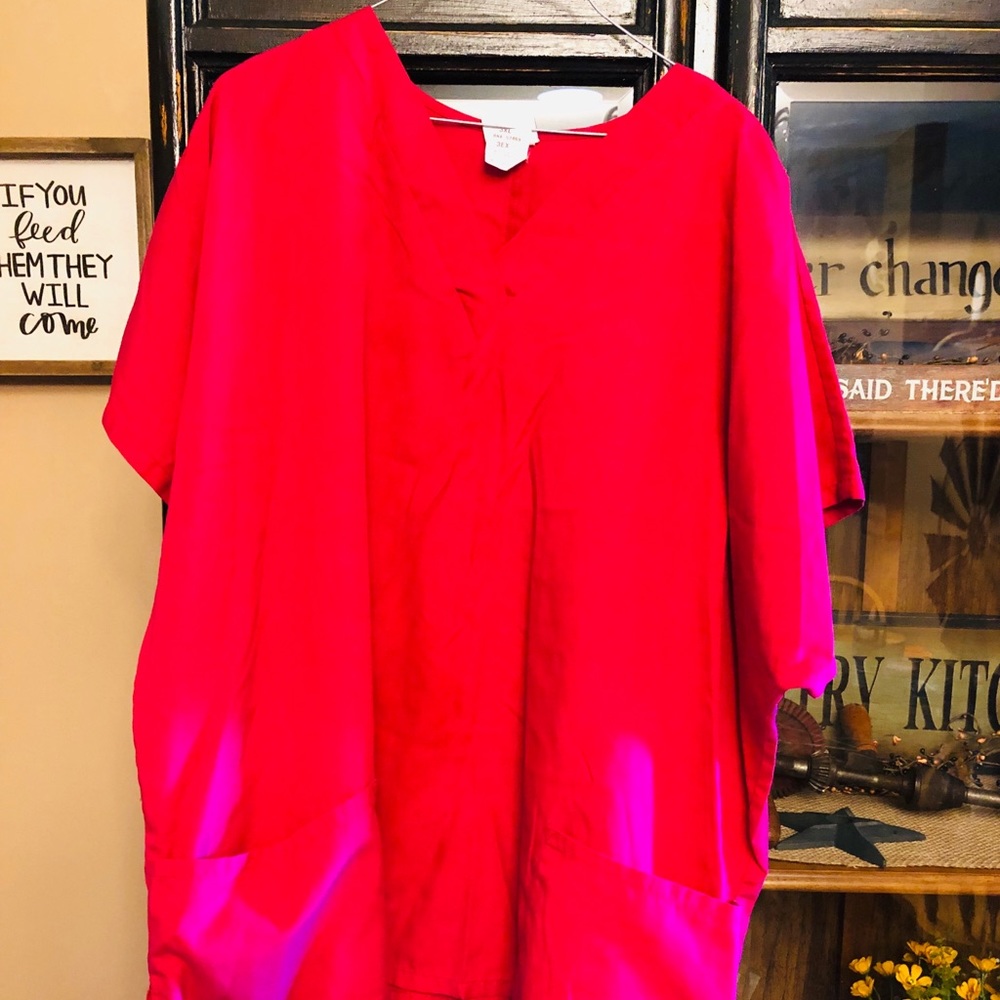 Simply Basic Scrub Top